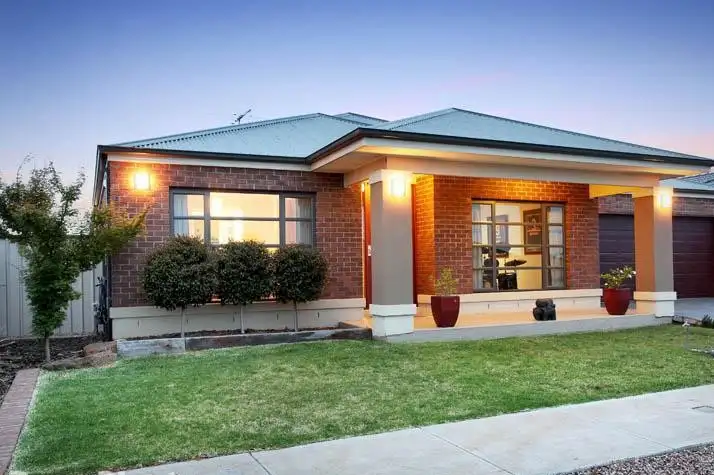 Main view of Homely house listing, 8 Birdswing Terrace, Melton South VIC 3338