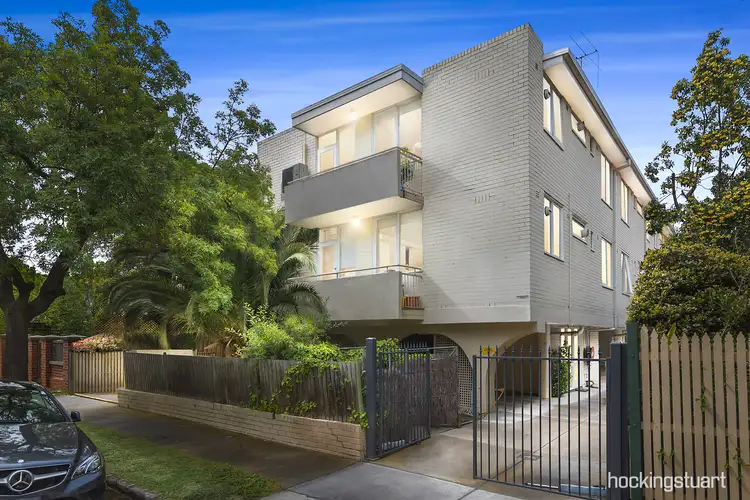 3/19 Avoca Avenue, Elwood VIC 3184