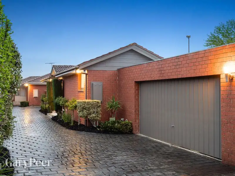 Main view of Homely unit listing, 2/21 Gnarwyn Road, Carnegie VIC 3163