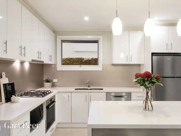 Sixth view of Homely unit listing, 2/21 Gnarwyn Road, Carnegie VIC 3163