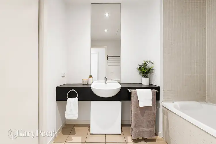 Fourth view of Homely apartment listing, 21a/10 Clifton Street, Prahran VIC 3181