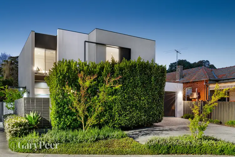 30 Orrong Crescent, Caulfield North VIC 3161