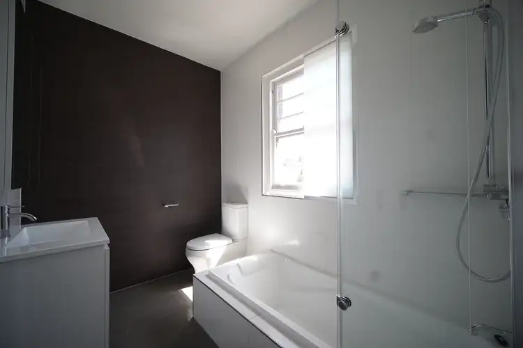 Fifth view of Homely apartment listing, 255A Lower Heidelberg Road, Ivanhoe East VIC 3079