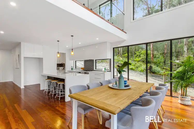 53 Mountain Road, Cockatoo VIC 3781