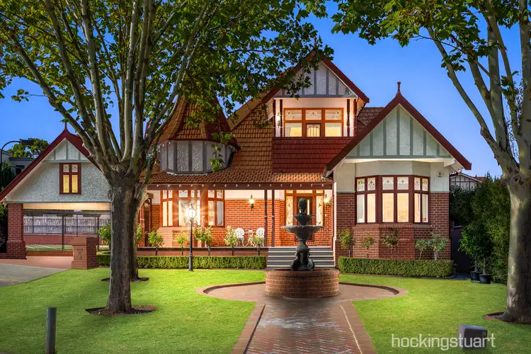 14 Lorgrove Court, Avondale Heights VIC 3034
