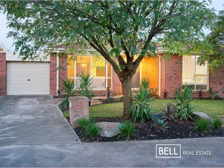 41 Grierson Drive, Kilsyth VIC 3137