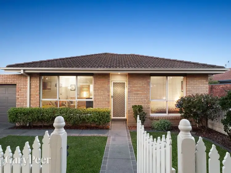 1/2 Railway Road, Carnegie VIC 3163