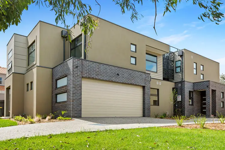 1/4 Orchard Grove, Frankston South VIC 3199