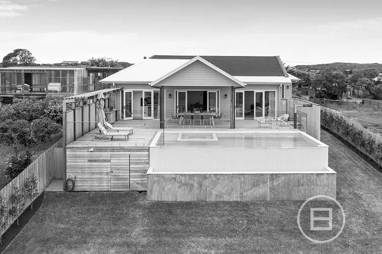 10 Oxford Road, Sorrento VIC 3943