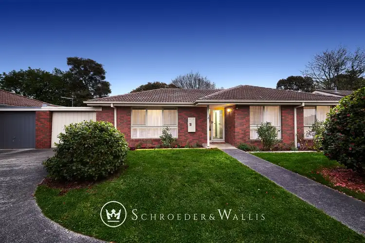2/9-11 Elmhurst Road, Bayswater North VIC 3153