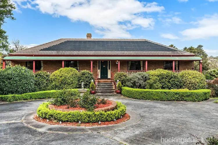 17 Meribil Close, Mount Eliza VIC 3930