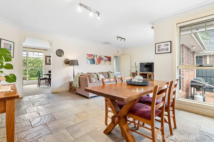 Fifth view of Homely unit listing, 2/260 Lawrence Road, Mount Waverley VIC 3149