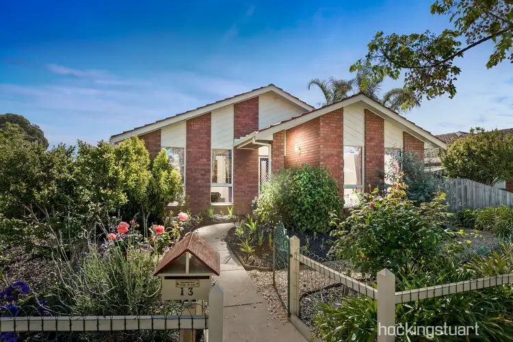 13 Whitsunday Drive, Hoppers Crossing VIC 3029