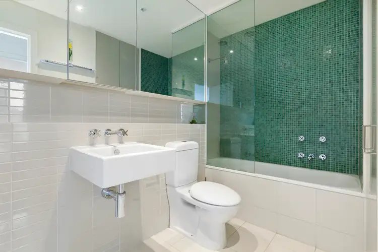 Fifth view of Homely apartment listing, 803/55 Queens Road, Melbourne VIC 3004