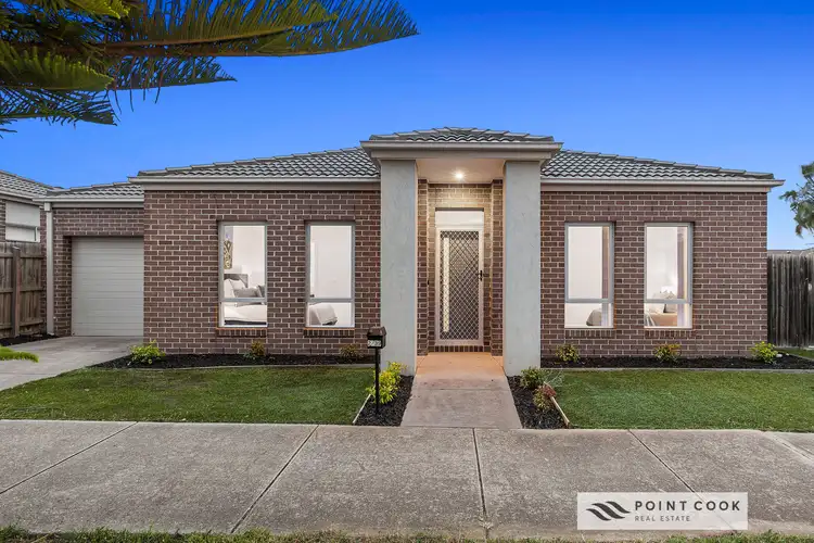 2/39 Santander Crescent, Point Cook VIC 3030