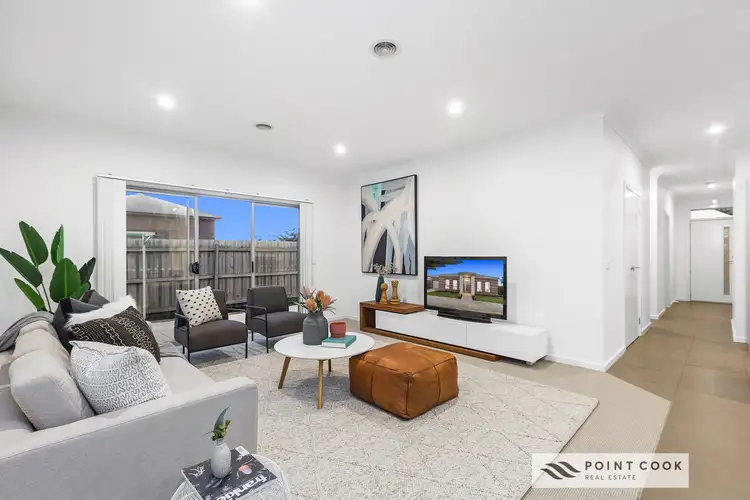 Sixth view of Homely unit listing, 2/39 Santander Crescent, Point Cook VIC 3030