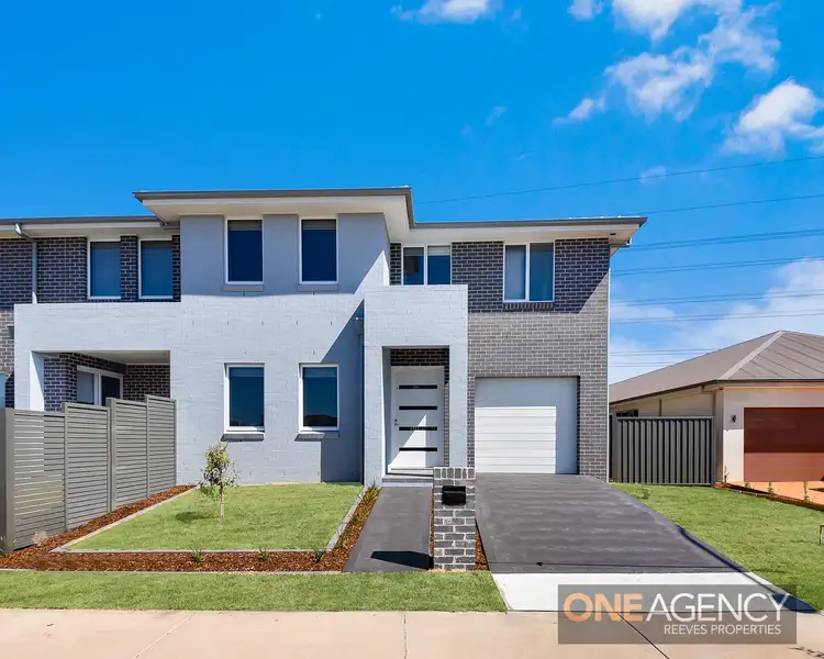 2/55 Armoury Road, Llandilo NSW 2747