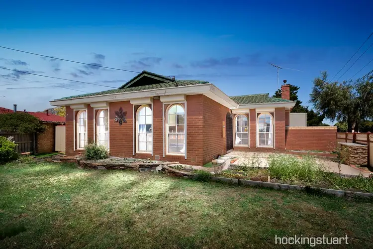15 Moss Street, Melton South VIC 3338