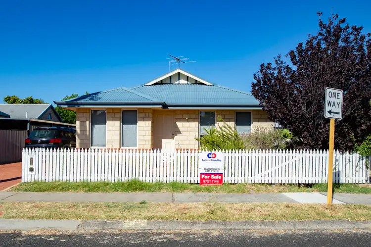 22 Moore Street, Bunbury WA 6230