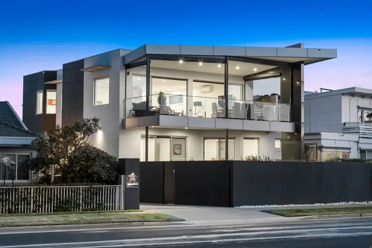 719 Esplanade Esplanade, Mornington VIC 3931