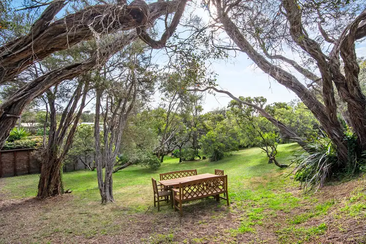 6 Bath Street, Blairgowrie VIC 3942