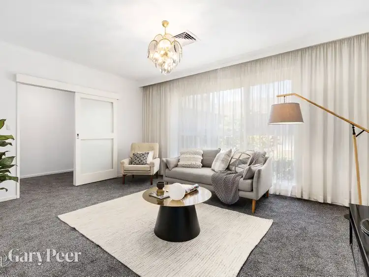 Second view of Homely unit listing, 2/372 Neerim Road, Carnegie VIC 3163