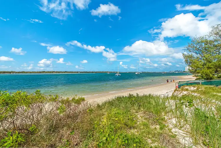 6/5 Taylor Street, Biggera Waters QLD 4216