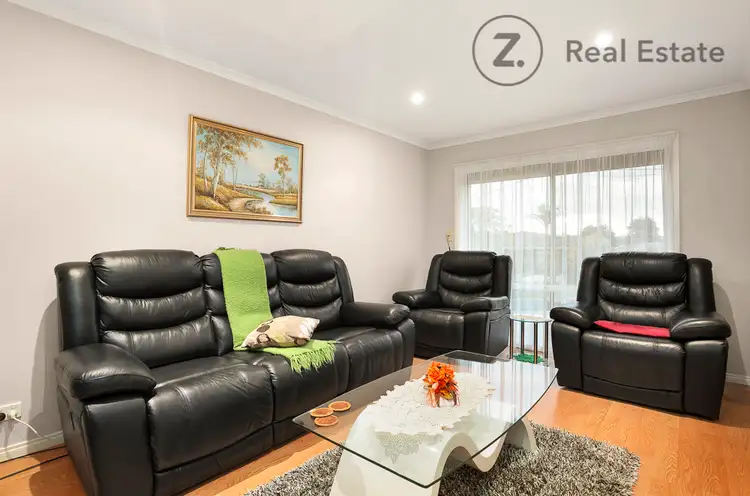 Fifth view of Homely house listing, 4 Victor Court, Hampton Park VIC 3976