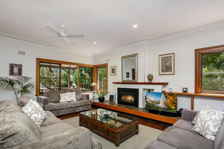 17 Hillcrest Place, North Manly NSW 2100