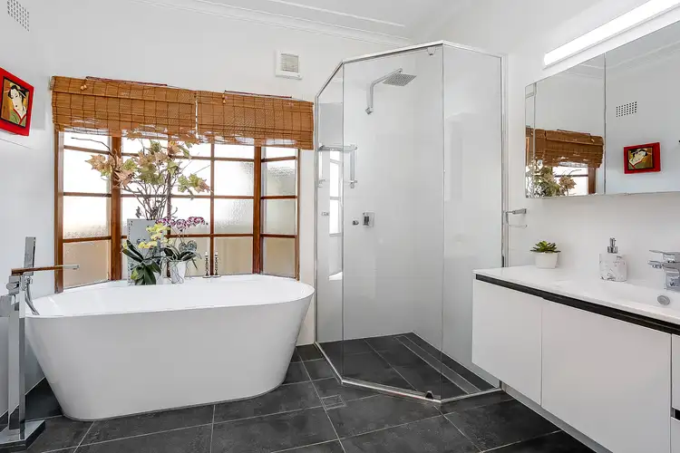Sixth view of Homely house listing, 17 Hillcrest Place, North Manly NSW 2100