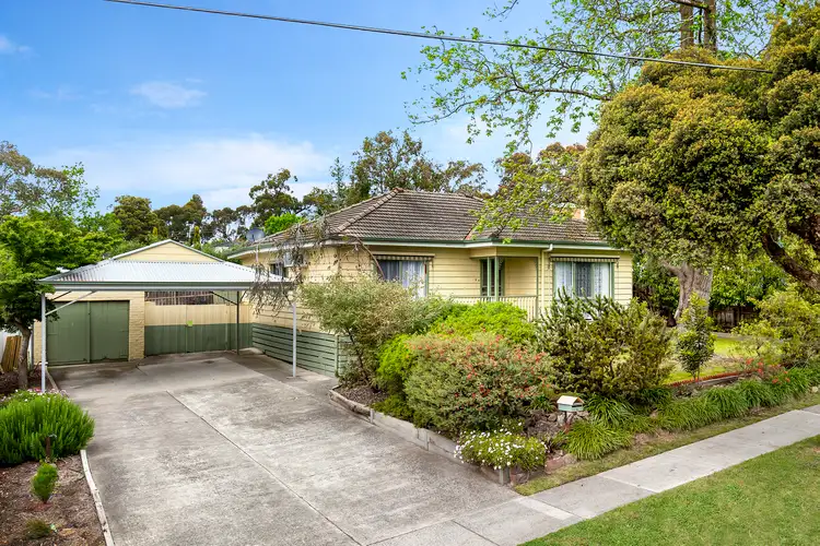 6 Durham Road, Kilsyth VIC 3137
