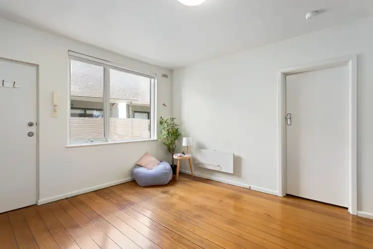 Third view of Homely apartment listing, 6/25 Herbert Street, St Kilda VIC 3182