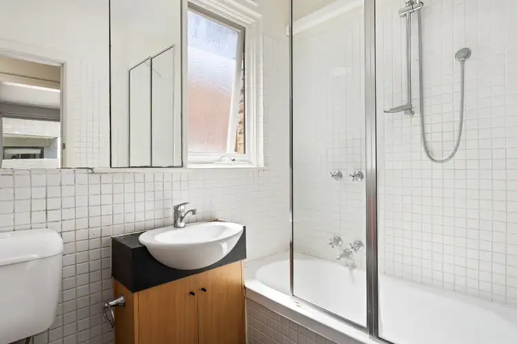 Sixth view of Homely apartment listing, 6/25 Herbert Street, St Kilda VIC 3182