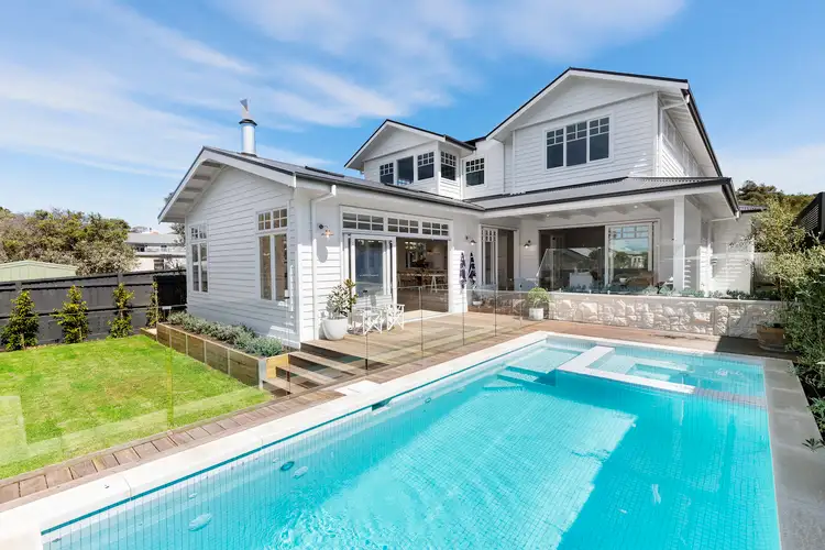 9 Sullivan Street, Sorrento VIC 3943