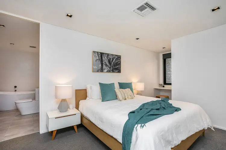 Fifth view of Homely apartment listing, 2/2A Gilbert Street, Manly NSW 2095