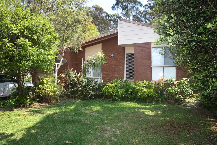 4 Bream Close, Emerald Beach NSW 2456