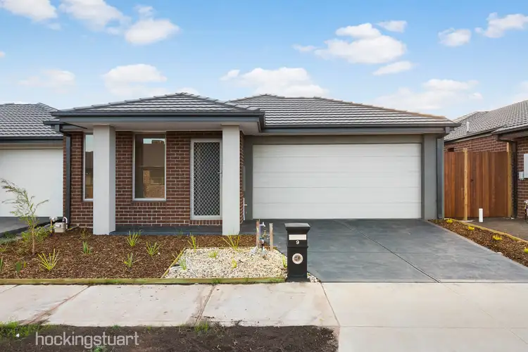 9 Magellan Crescent, Werribee VIC 3030
