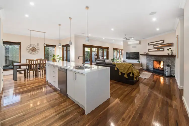 Fourth view of Homely house listing, 7 Woodrush Drive, Langwarrin VIC 3910