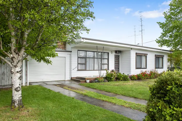 5 Arthur Street, Alfredton VIC 3350