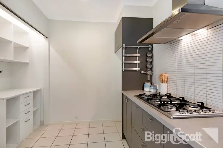 Sixth view of Homely house listing, 6 Grevillea Circuit, Maidstone VIC 3012