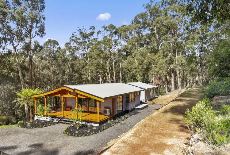 23 Waratah Way, Cockatoo VIC 3781