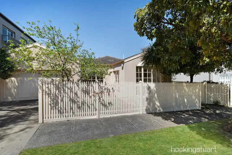 2/70 Bluff Road, Black Rock VIC 3193