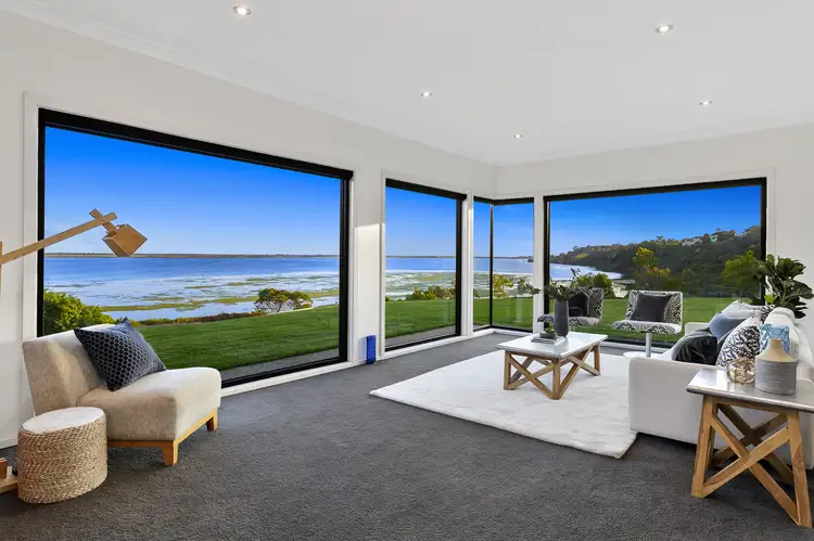 33-39 The Avenue, Leopold VIC 3224