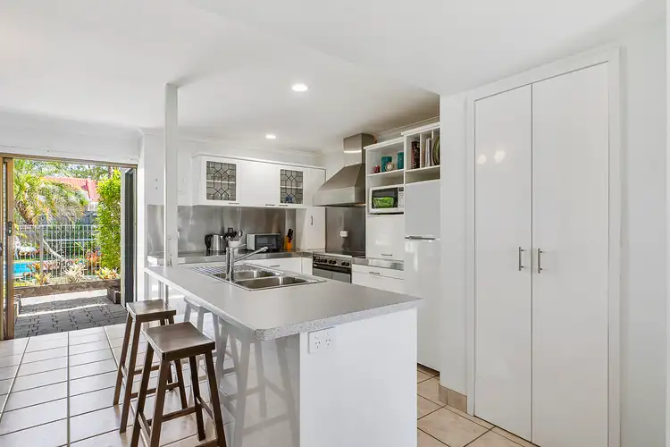 Sixth view of Homely unit listing, 2/17-19 Munna Crescent, Noosaville QLD 4566