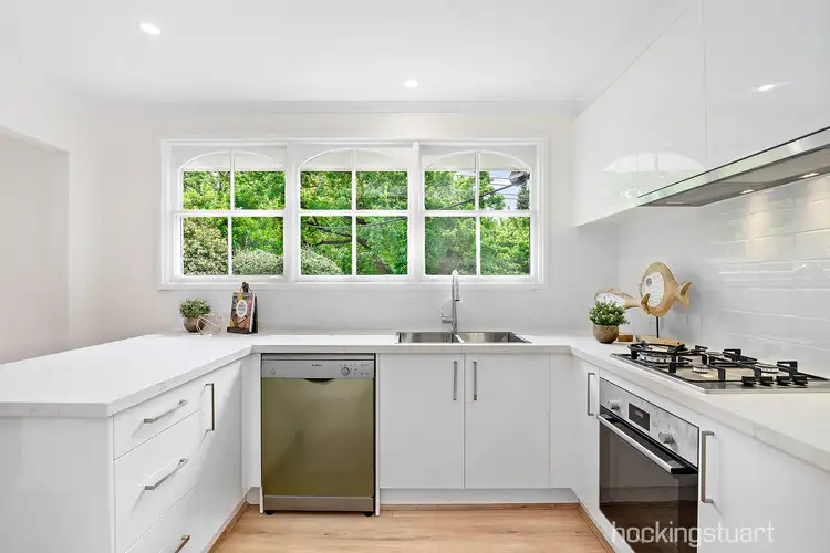 Fourth view of Homely villa listing, 8/15 Grandview Grove, Hawthorn East VIC 3123
