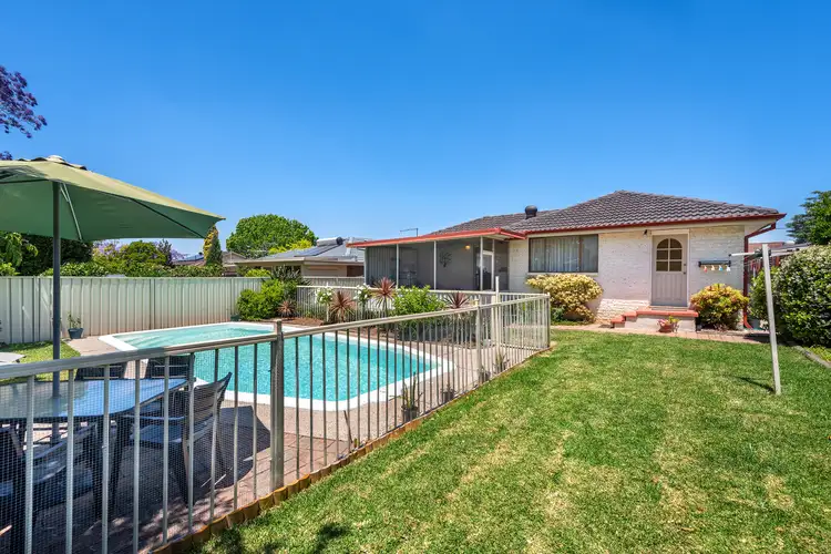 2 Nichols Parade, Mount Riverview NSW 2774