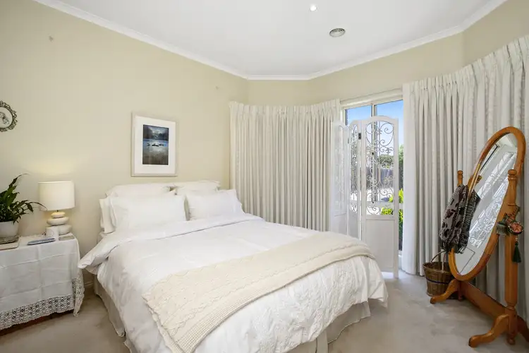 Fifth view of Homely unit listing, 2/24 Adelaide Street, Mornington VIC 3931