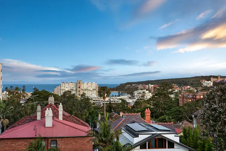 Main view of Homely house listing, 8 Parkview Road, Fairlight NSW 2094