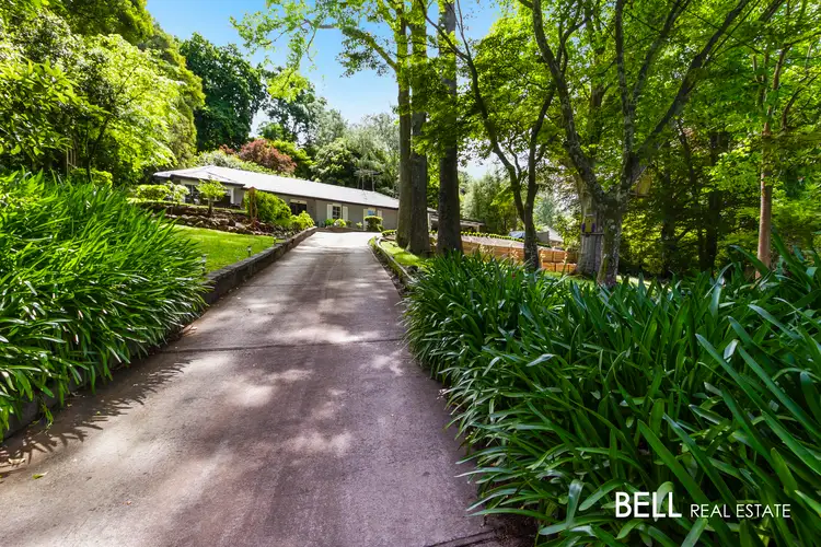 12 Sycamore Avenue, Emerald VIC 3782