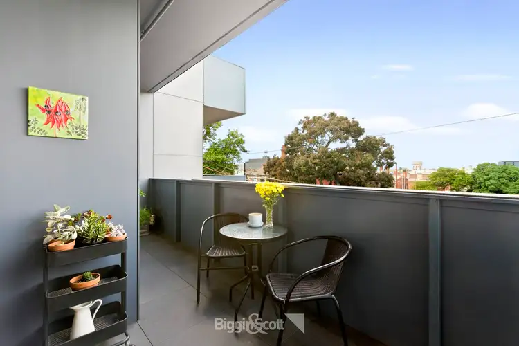 Fifth view of Homely apartment listing, 10/849 Burwood Road, Hawthorn East VIC 3123